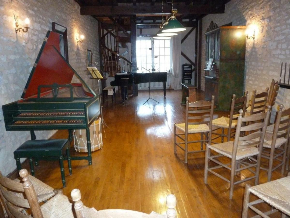 Maison Les Beaux Arts Mouzay  Luaran gambar